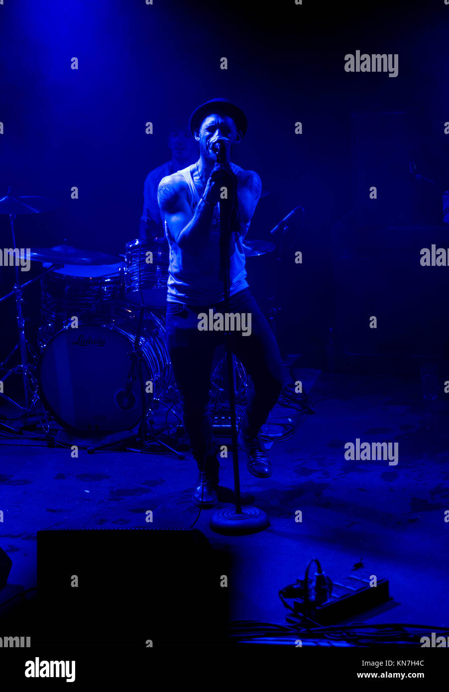 L'augmentation des âmes dans le liquide d'Édimbourg Chambres lors du lancement de leur single Roulette Roulette 2017 Banque D'Images