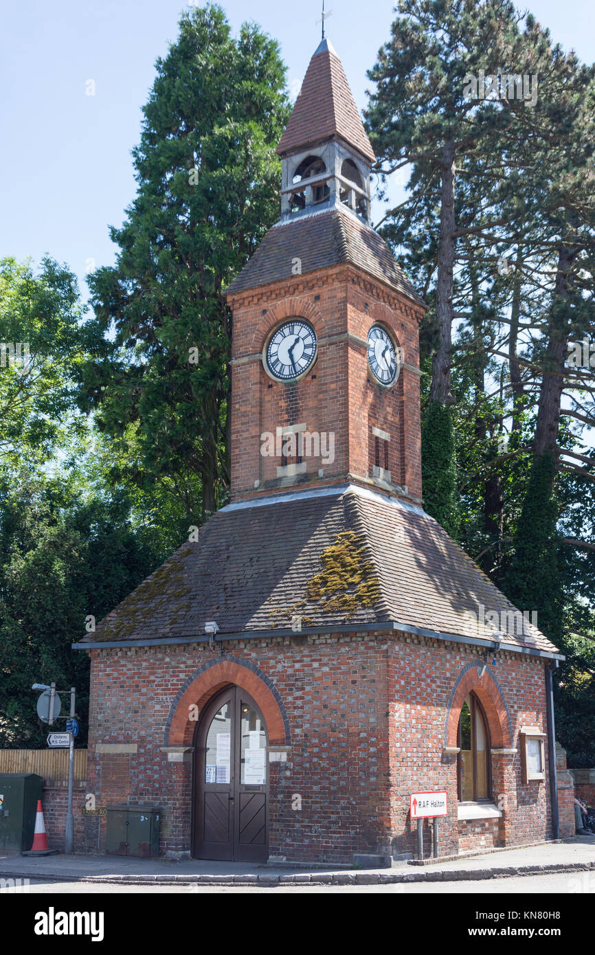 La tour de l'horloge, High Street, Wendover, Buckinghamshire, Angleterre, Royaume-Uni Banque D'Images