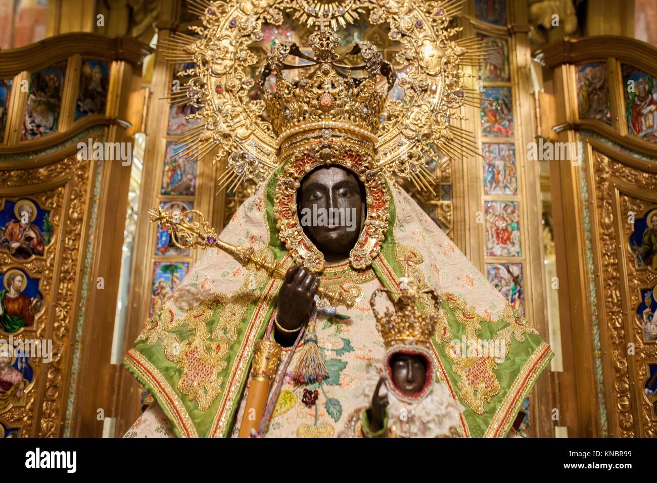 Notre Dame de Guadalupe statue de cèdre polychromé, libre. Monastère de