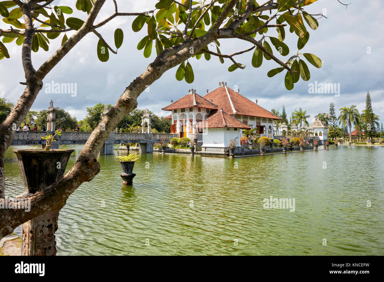 Le Gili Balle, bâtiment principal de l'eau (Ujung Palace Taman Ujung), également connu sous le nom de Sukasada Park. Régence Karangasem, Bali, Indonésie. Banque D'Images