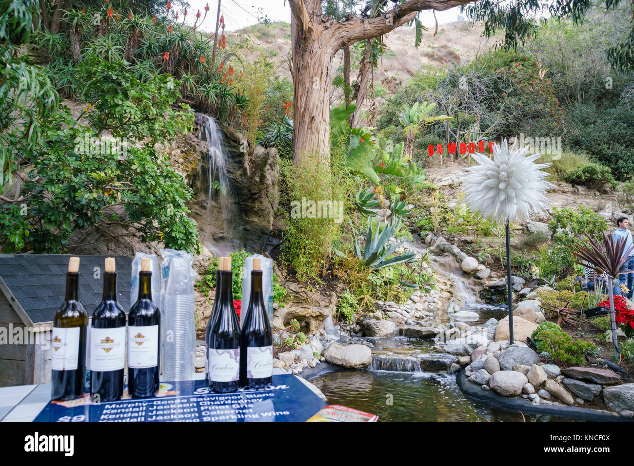 Laguna Beach, DEC 10 : Beaucoup de beaux art show dans la sciure Art Festival d'hiver à DEC 10, 2017 à Laguna Beach, California, United States Banque D'Images