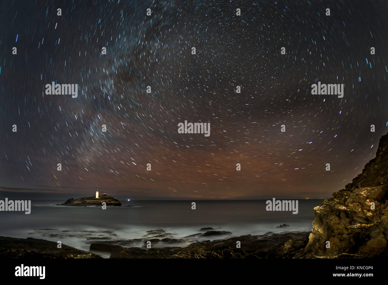 Godrevy ; Star Trails, Cornwall, UK Banque D'Images