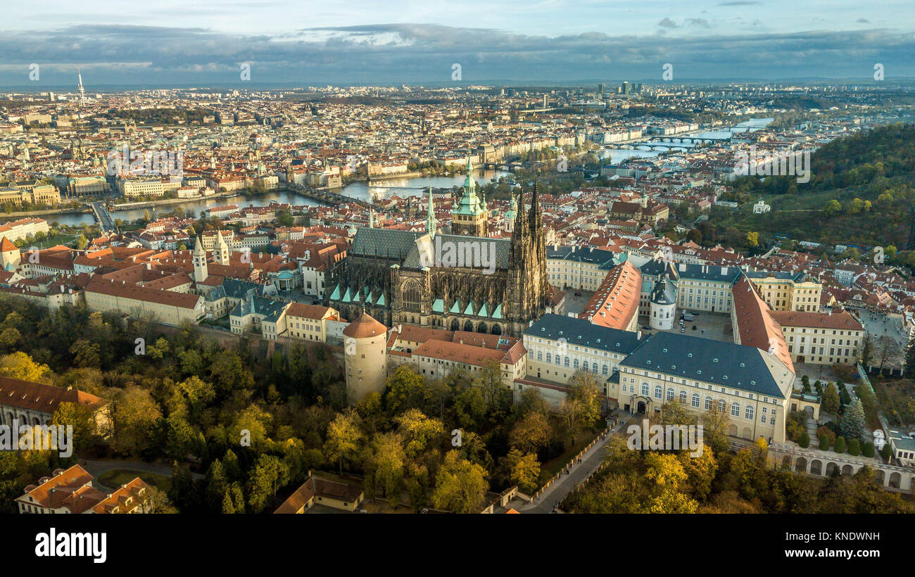 Le Château de Prague et la Cathédrale St Vitus, République Tchèque Banque D'Images
