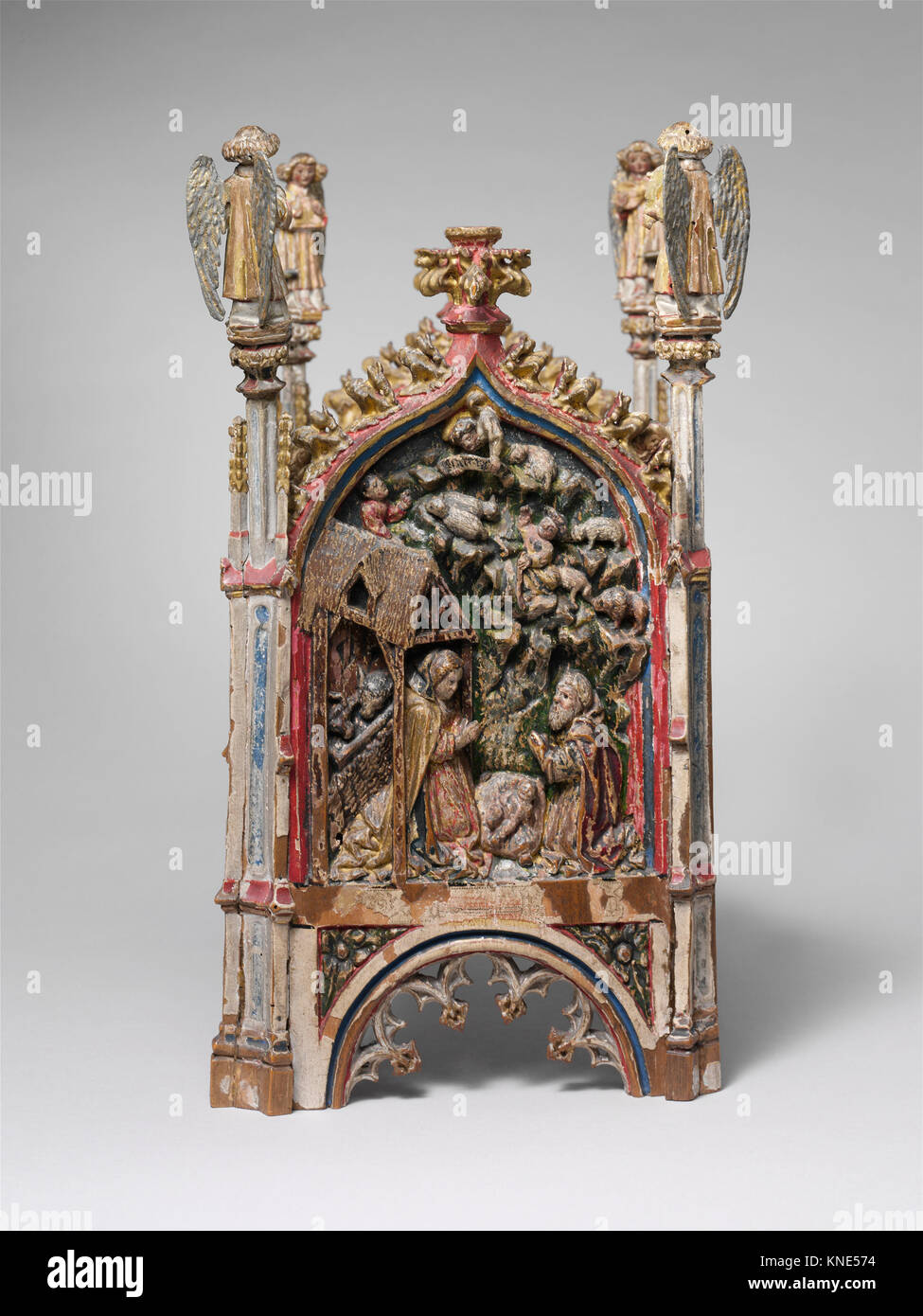 Crèche de l'Enfant Jésus a rencontré DP155531 465966 Russisch du Sud, berceau de l'Enfant Jésus, 15e siècle, bois, polychromie, de plomb, d'argent doré, peint parchemin, broderie de soie avec des perles de semences, fils d'or, d'émaux translucides, 15/16 13 x 11 3/8 x 7 1/4 in. (35,4 x 28,9 x 18,4 cm) d'autres (coussin) : 4 1/4 x 6 3/4 x 1 3/4 in. (10,8 x 17,1 x 4,4 cm) couvre-lit : 6 7/8 ? 6 1/2 ? 1/8 in. (17,4 ? 16.5 ? 0,3 cm) Autres (cavité sous thre crib) : 2 1/16 ? 1 1/8 ? 1/4 in. (5.2 ? 2.8 ? 0,7 cm). Le Metropolitan Museum of Art, New York. Don de Ruth Blumka, à la mémoire de Léopold Blumka, 1974 (1974.121a ?d) Banque D'Images