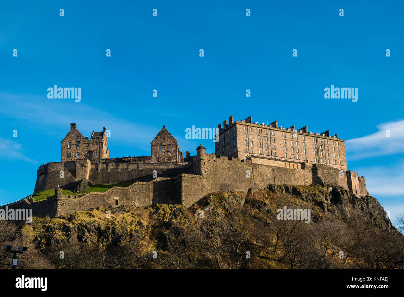 Vue sur le château d'Edimbourg sur un jour d'hiver à Edinburgh, Ecosse, Royaume-Uni Banque D'Images