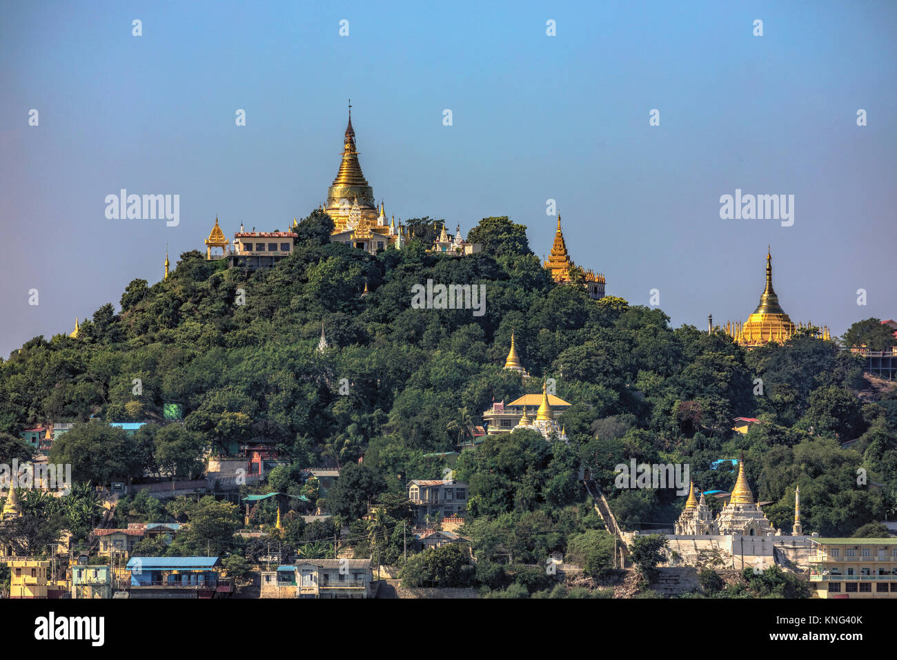 La colline de Sagaing, Mandalay, Myanmar, en Asie Banque D'Images