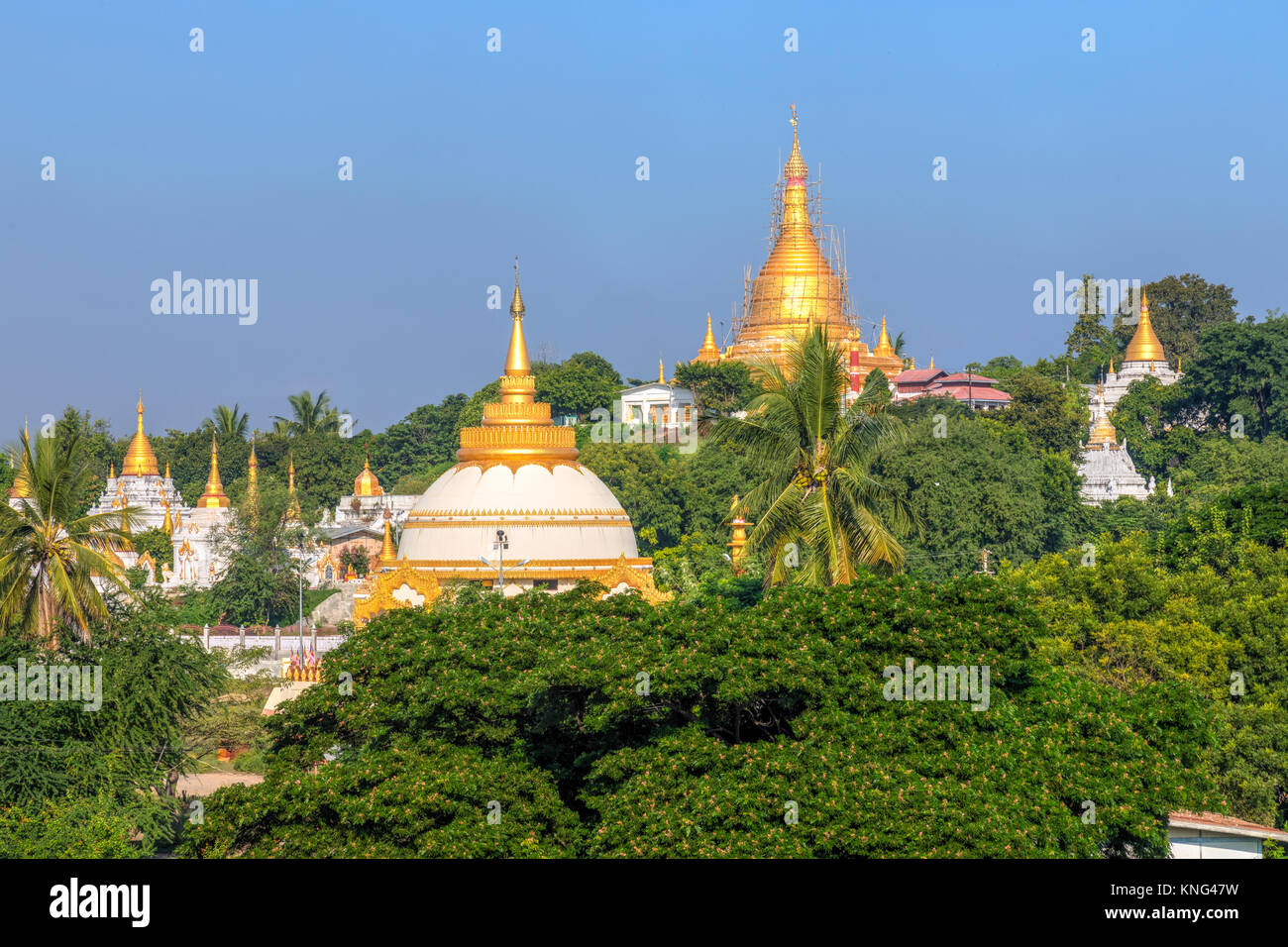 La colline de Sagaing, Mandalay, Myanmar, en Asie Banque D'Images