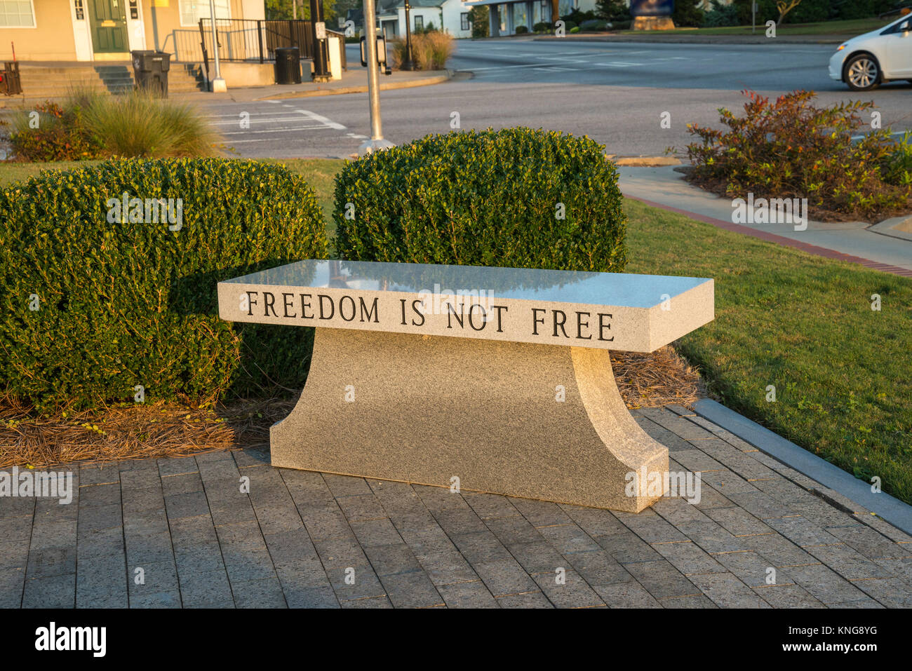Mémorial à Monroe Comté les soldats qui ont donné leur vie en temps de guerre et paix pour la liberté, c'est assis en place du Palais à Forsyth, Ga. Banque D'Images