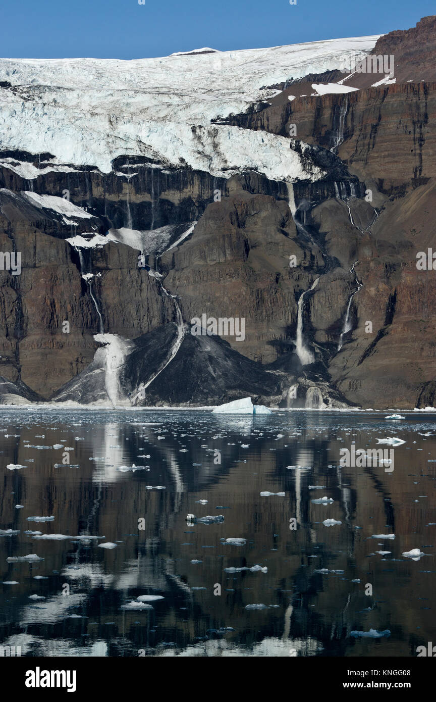 La fonte des glaciers, Scoresby Sund, Groenland, été 2017 Banque D'Images