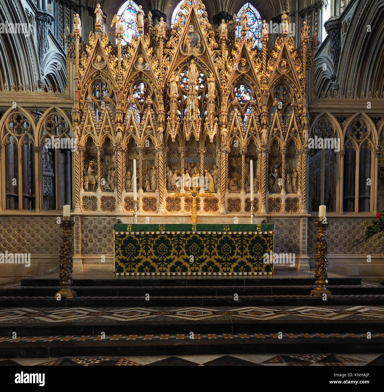 INTÉRIEUR DE LA CATHÉDRALE ELY MONTRANT ALTER SCREEN, ELY, CAMBRIDGESHIRE Banque D'Images