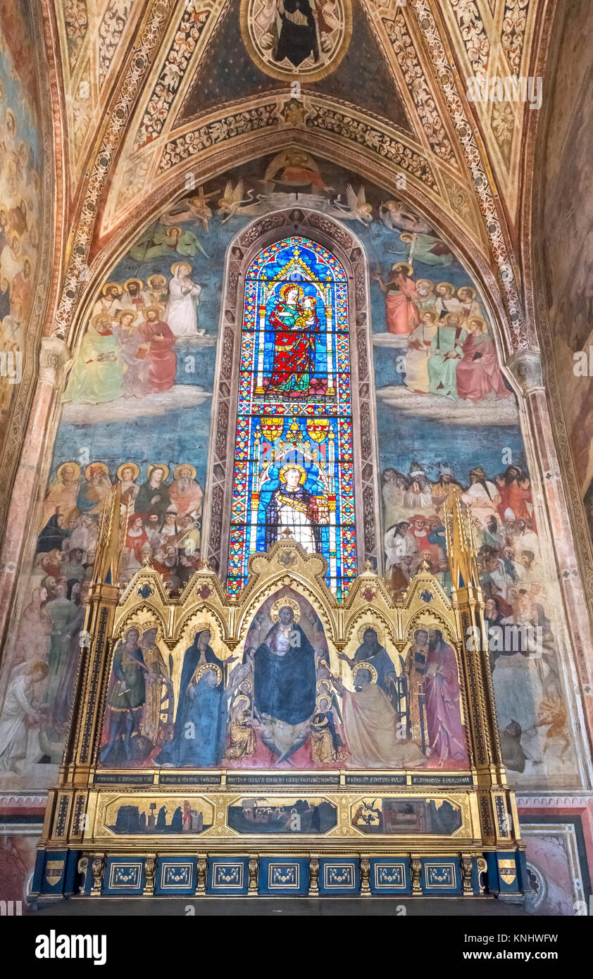 Nardo di Cione fresques et retable de Andrea di Cione (Ortagna) dans la Cappella Strozzi di Mantova, église de Santa Maria Novella, Florence, Italie Banque D'Images