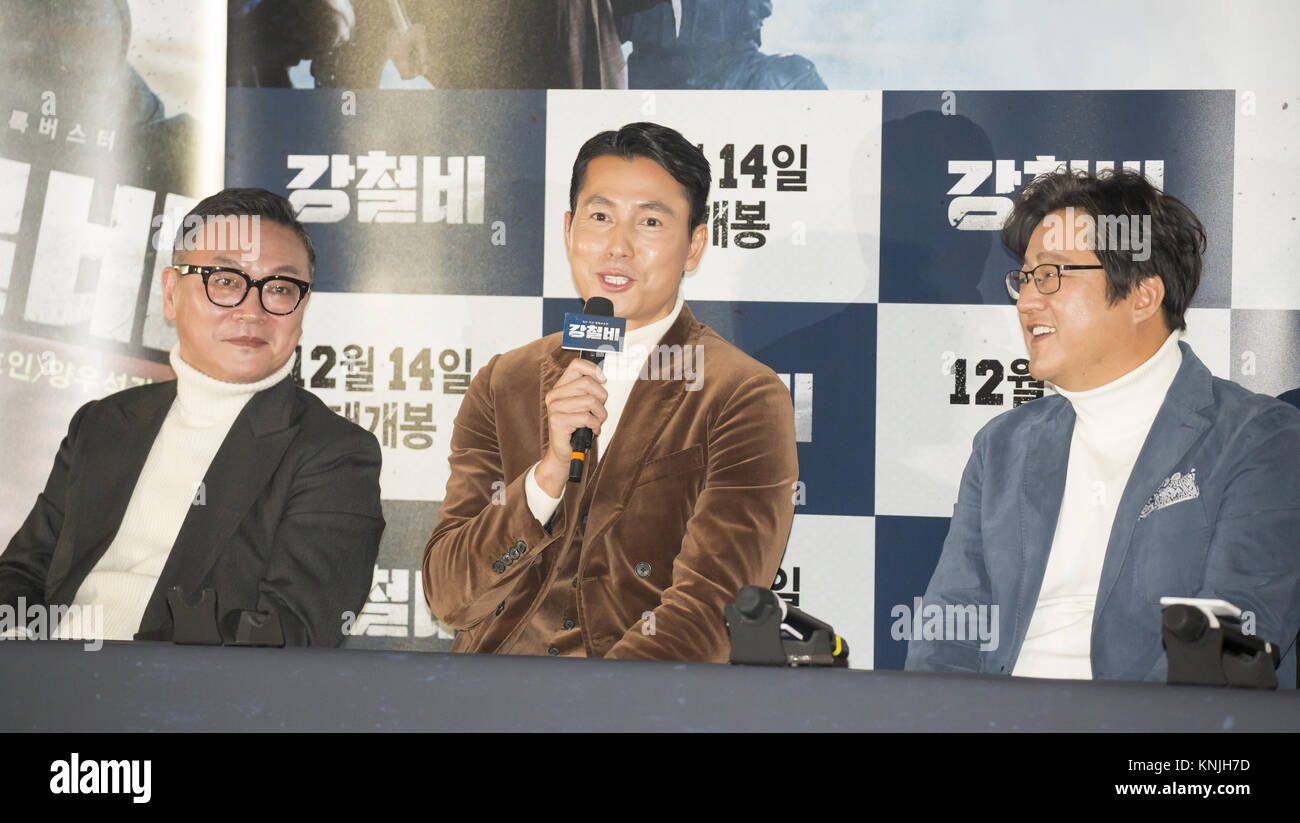 Kim Jung Woo-Sung, Eui-Sung Do-Won et Kwak, Dec 11, 2017 acteurs de la Corée du Sud : (L-R), Jung Woo-Sung Kim Eui-Sung Do-Won Kwak et assister à une conférence de presse après une presse aperçu de leur nouveau film 'Steel Rain' à Séoul, Corée du Sud. La superproduction d'action représente la péninsule coréenne à la veille d'un conflit nucléaire après un coup d'État militaire en Corée du Nord et une attaque préventive au nord par les États-Unis. Credit : Lee Jae-Won/AFLO/Alamy Live News Banque D'Images