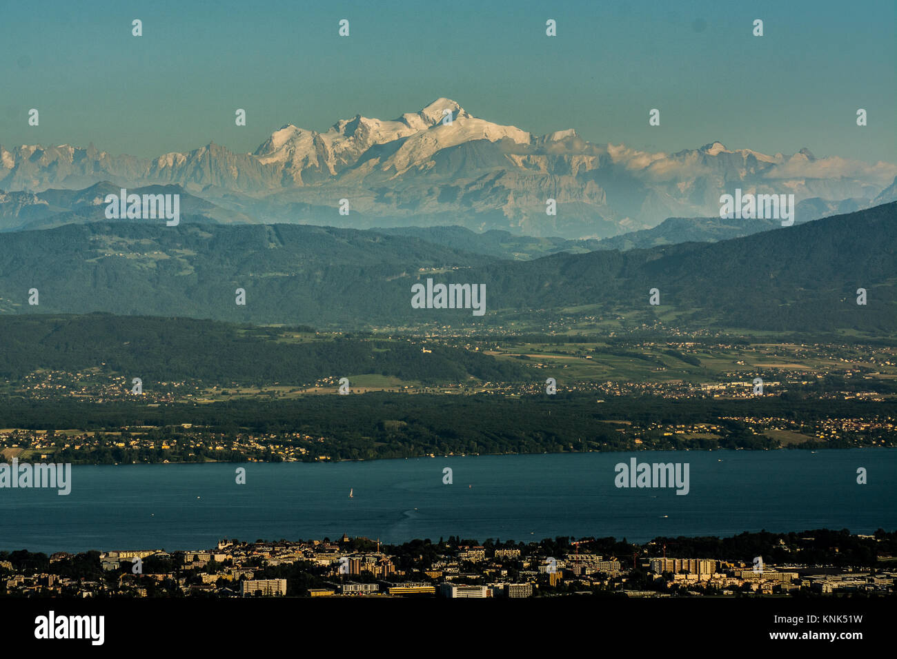 Belles montagnes dans les Alpes européennes Banque D'Images