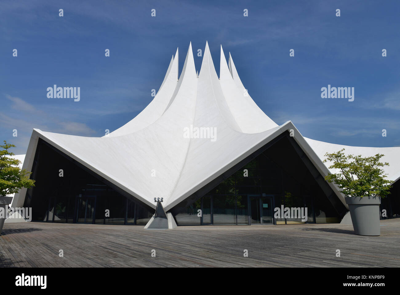 Tempodrom, M ?ckernstrasse, cross montagne, Berlin, Allemagne, Moeckernstrasse, Kreuzberg, Deutschland Banque D'Images