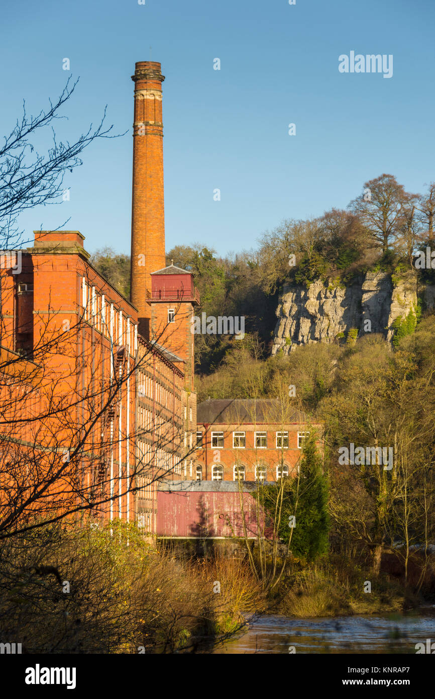 Masson Mill, ancienne filature de coton par Sir Richard Arkwright 1783-1784. Point de vente au détail et maintenant musée. Matlock Bath, Peak District, Derbyshire, Angleterre, RU Banque D'Images