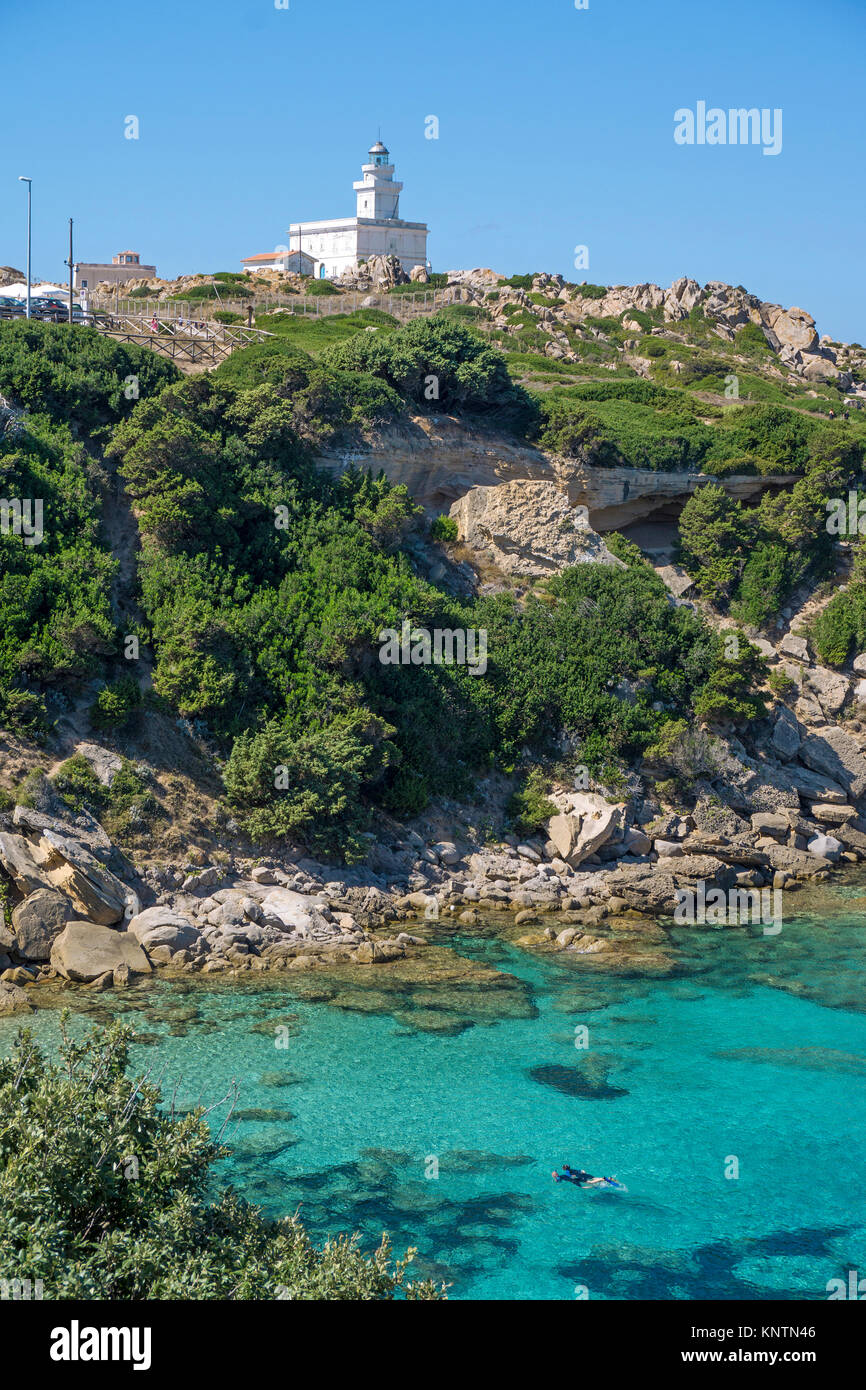 Phare de Capo Testa, Santa Teresa di Gallura, Sardaigne, Italie, Méditerranée, Europe Banque D'Images