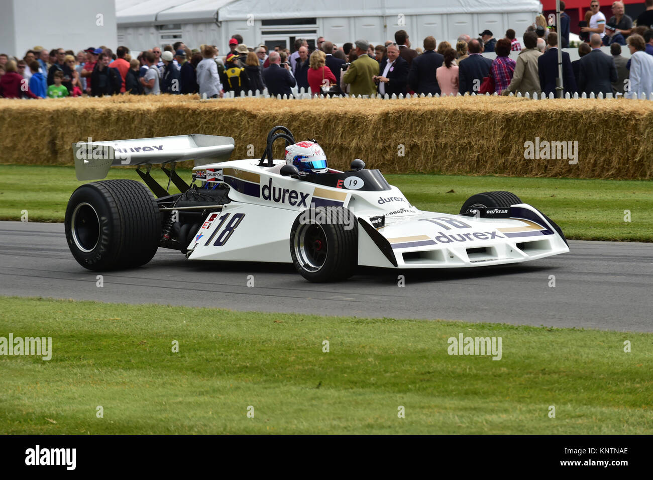 Sam Bird, Alexander Sims, Surtees-Cosworth TS19, Goodwood Festival of Speed, en 2014, en 2014, Christian Jacq, voitures, Festival of Speed, Goodwood, Goodwood FoS, Banque D'Images