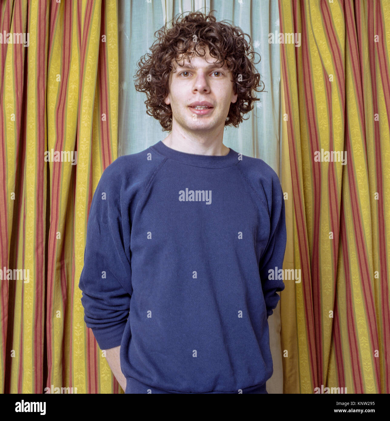 Simon Amstell, le comédien anglais, animateur de télévision, scénariste, réalisateur et acteur. Londres, Angleterre, Royaume-Uni. Banque D'Images