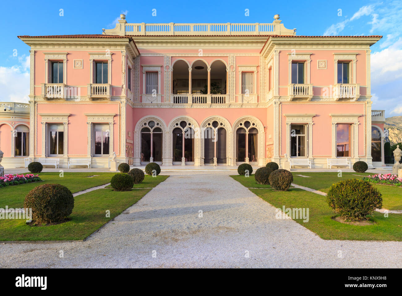 Villa Ephrussi de Rothschild extérieur de façade sud, également appelée