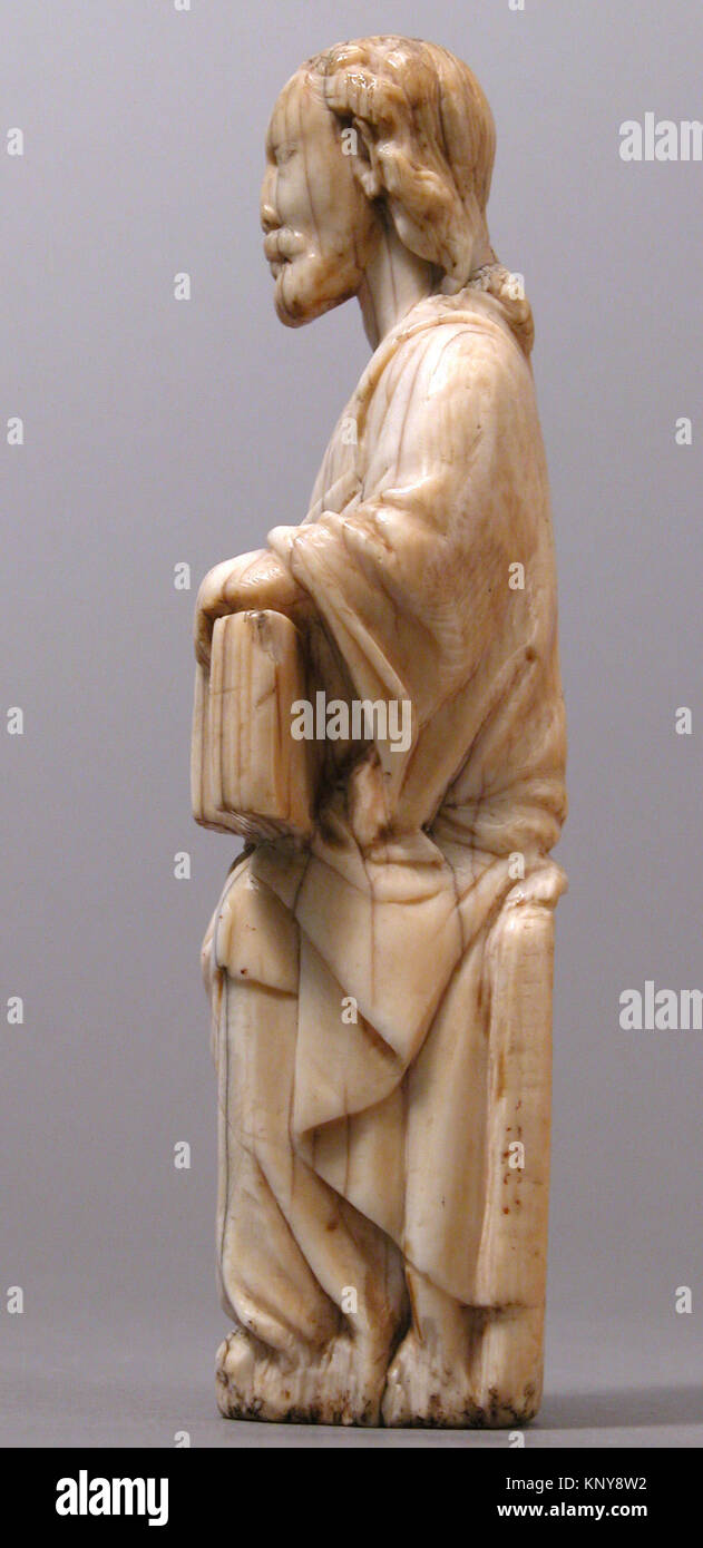 Le Christ intronisé rencontré sf17-190-222s2 le Christ intronisé rencontré sf17-190-222s2 /464225 français, le Christ intronisé, ca. 1230, l'ivoire, Total : 4 15/16 x 1 7/8 x 1 1/4 in. (12,5 x 4,7 x 3,2 cm). Le Metropolitan Museum of Art, New York. Don de J. Pierpont Morgan, 1917 (17,190.222) Banque D'Images