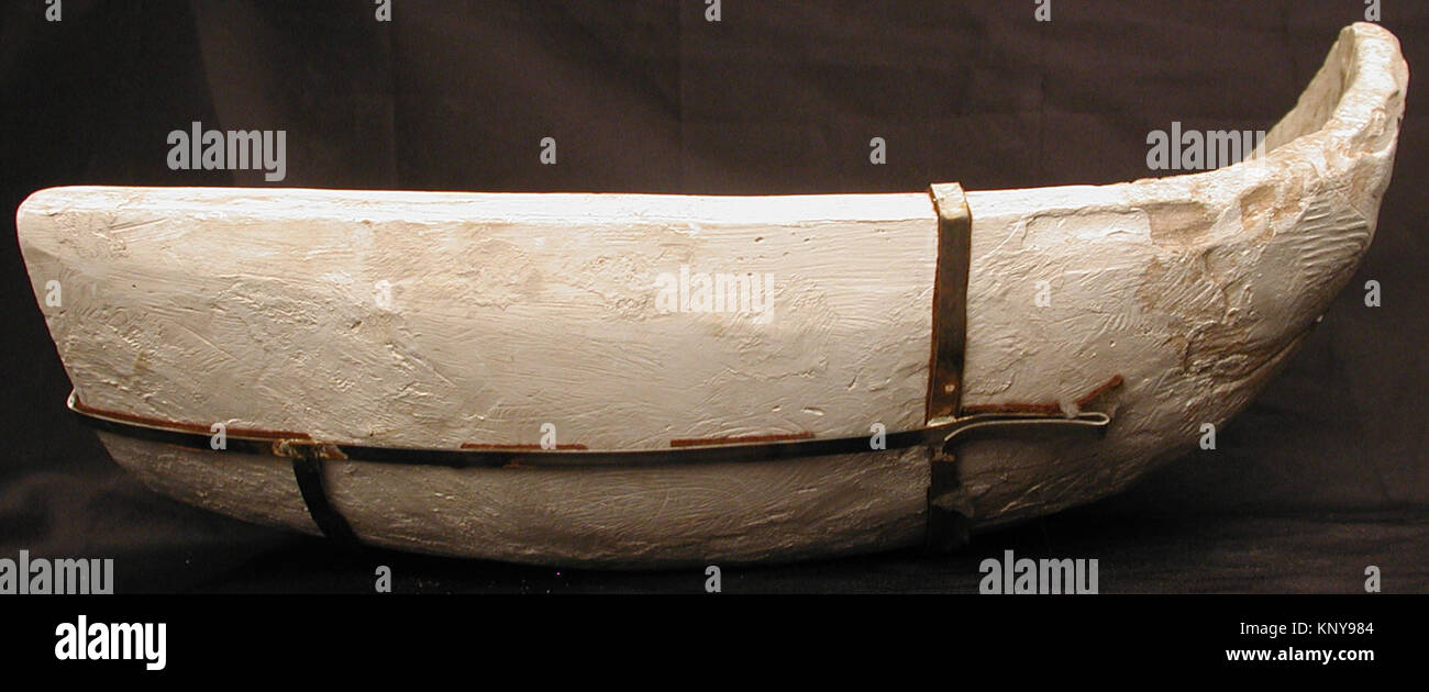 Cet élément architectural, RENCONTRÉ wb-38.40.249d 449459, est un muqarnas (squinch stalactite) utilisé pour la transition ornementale dans les plafonds et les arches, en stuc. Banque D'Images