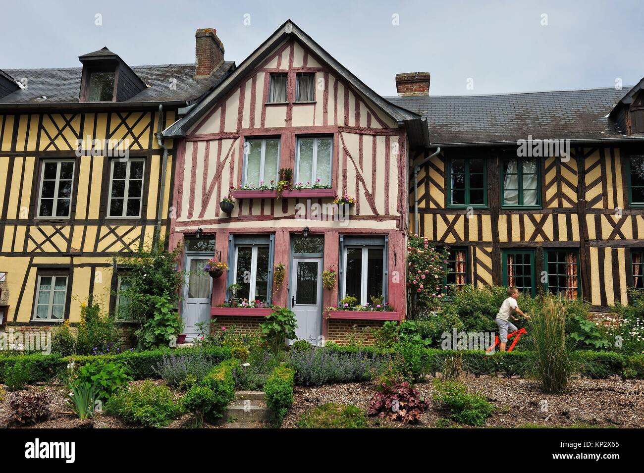 Maisons à colombages normandie Banque de photographies et d’images à