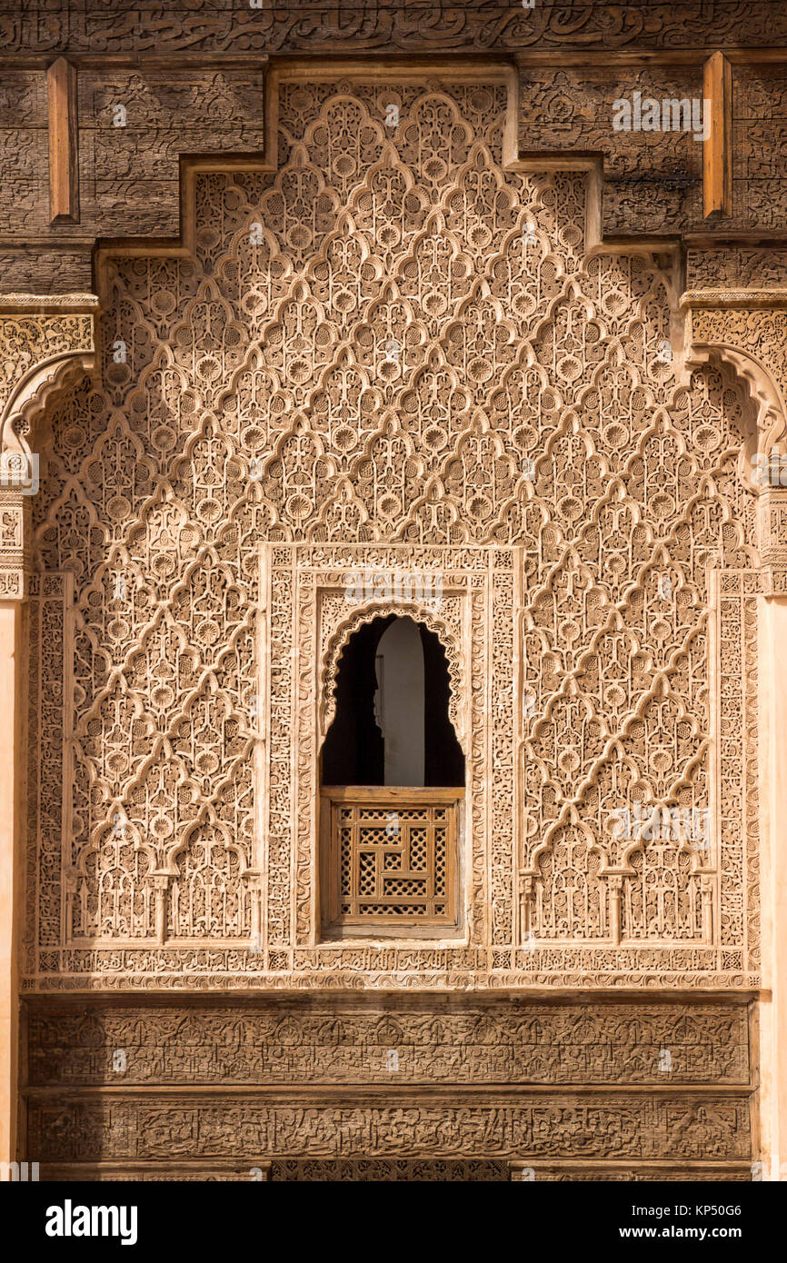 MARRAKECH, MAROC - 29 Apr 2016 : vue détaillée de la Medersa Ben Youssef. Un ancien collège islamique à Marrakech, Maroc. Banque D'Images