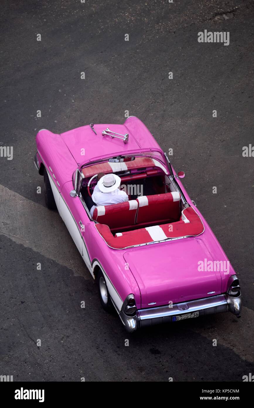 Voiture Vintage Rose Banque D Image Et Photos Alamy Voiture Vintage Rose Banque D Image Et Photos Alamy