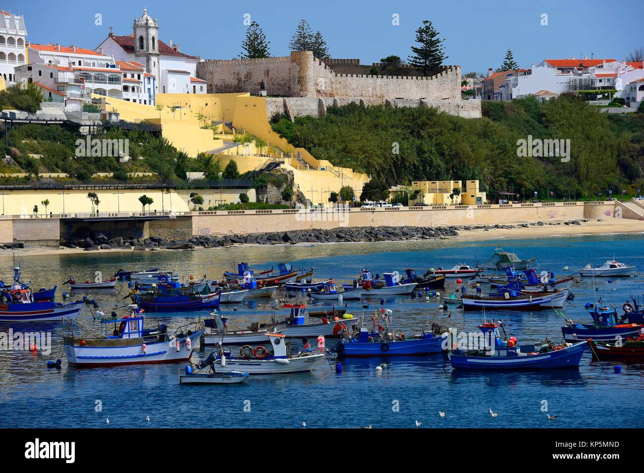 La plage et le port de Sines, la ville ont été Vasco da Gama est né, le Portugal, l'Europe. Banque D'Images