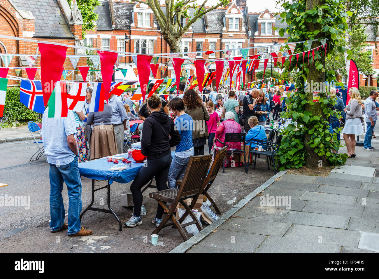 Fête de rue dans le parc de Whitehall, Londres, Royaume-Uni, sur le 90e anniversaire de la Reine en juin 2016 Banque D'Images