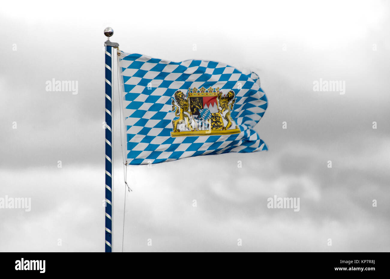 Inoffizielle Staatsflagge Bayerns mit Staatswappen Banque D'Images