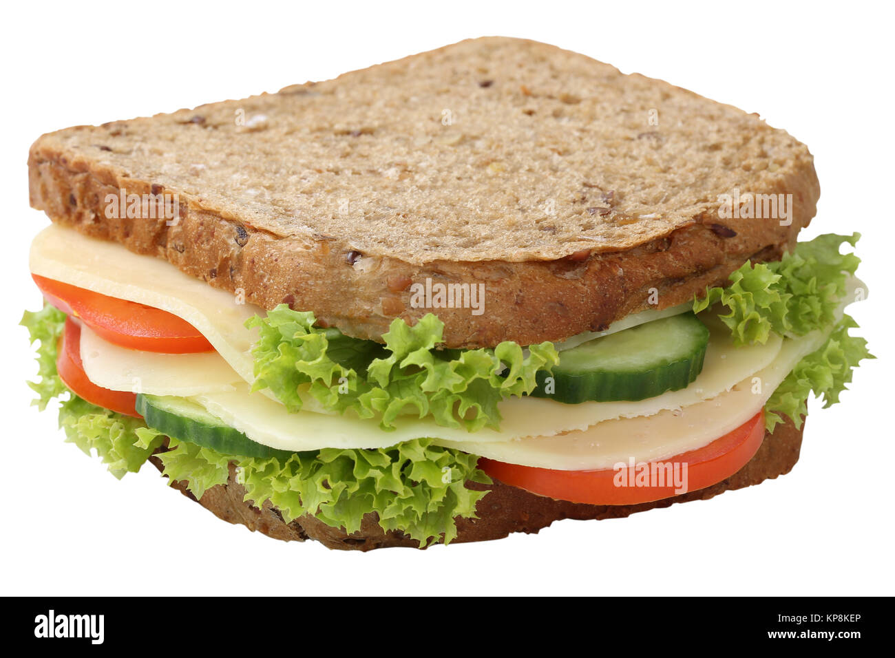 Toast Sandwich zum Frühstück belegt mit Käse, Salat, Tomaten freigestellt vor einem weissen Hintergrund Banque D'Images