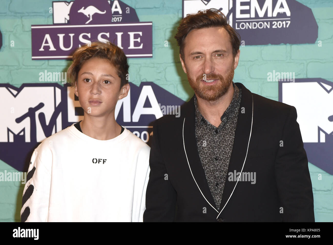 2017 MTV Europe Music Awards (EMAS) - Arrivées avec : David Guetta avec son fils où Elvis : London, Royaume-Uni Quand : 12 novembre 2017 Source : WENN.com **Uniquement disponible pour publication au Royaume-Uni, USA, Allemagne, Autriche, Suisse** Banque D'Images
