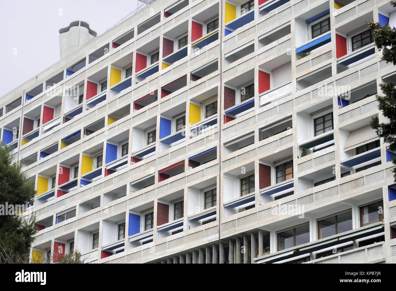 Marseille (France), l'habitation du logement social connu sous le nom de "La Cité Radieuse", conçu par le grand architecte Le Corbusier Banque D'Images