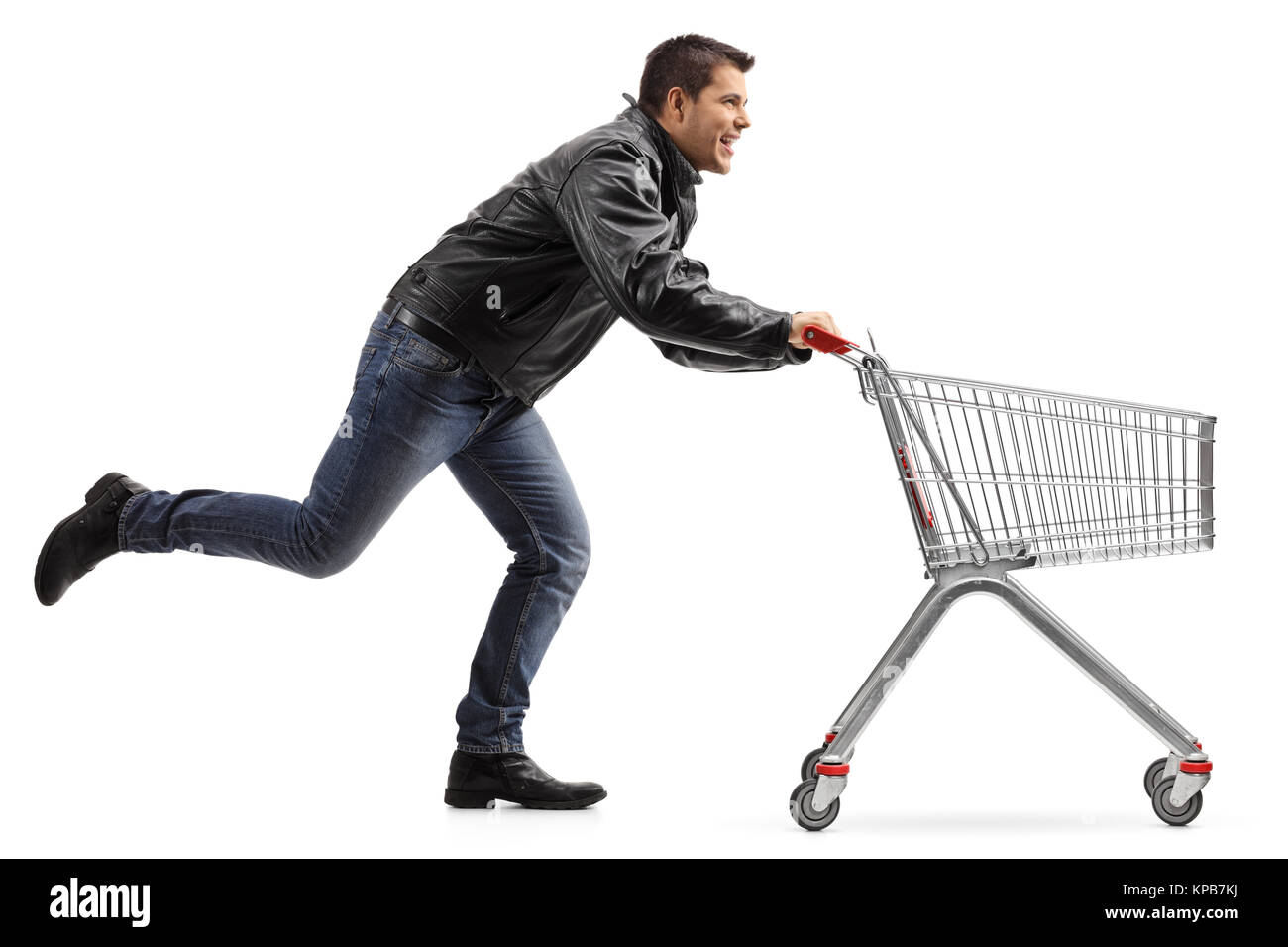 Biker tournant et poussant un panier vide isolé sur fond blanc Banque D'Images