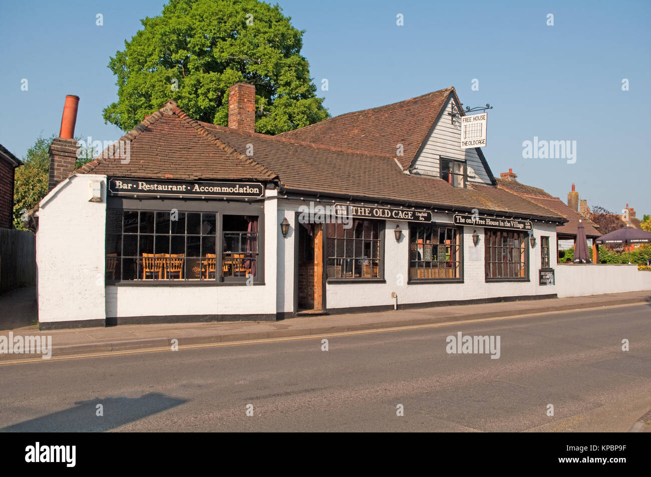 Lingfield, l'ancienne cage, Restaurant Bar et de l'hébergement, Surrey, Angleterre, Banque D'Images