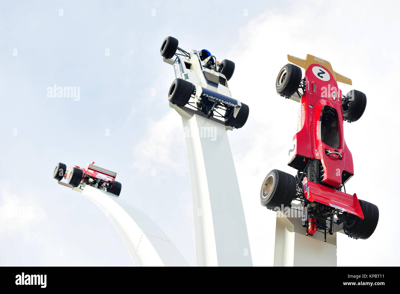 La sculpture voiture F1 en face de Goodwood House au Festival of Speed 2017 Banque D'Images