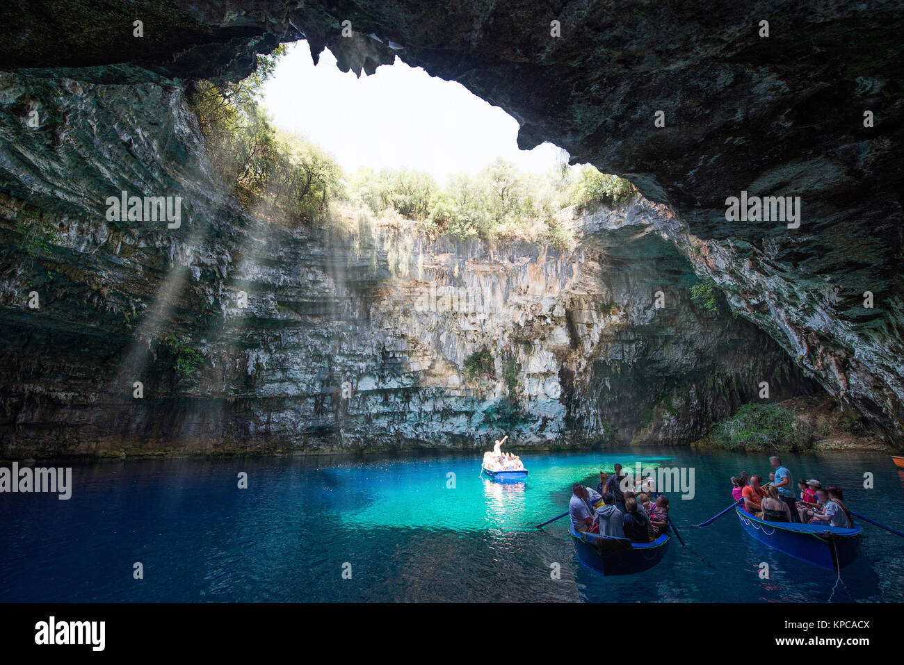 Lac de melissani célèbre sur l'île de Céphalonie - Grèce Banque D'Images