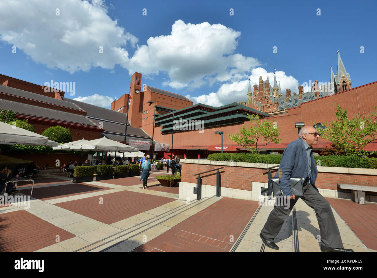 British Library, Londres. La plus grande bibliothèque du monde. Banque D'Images