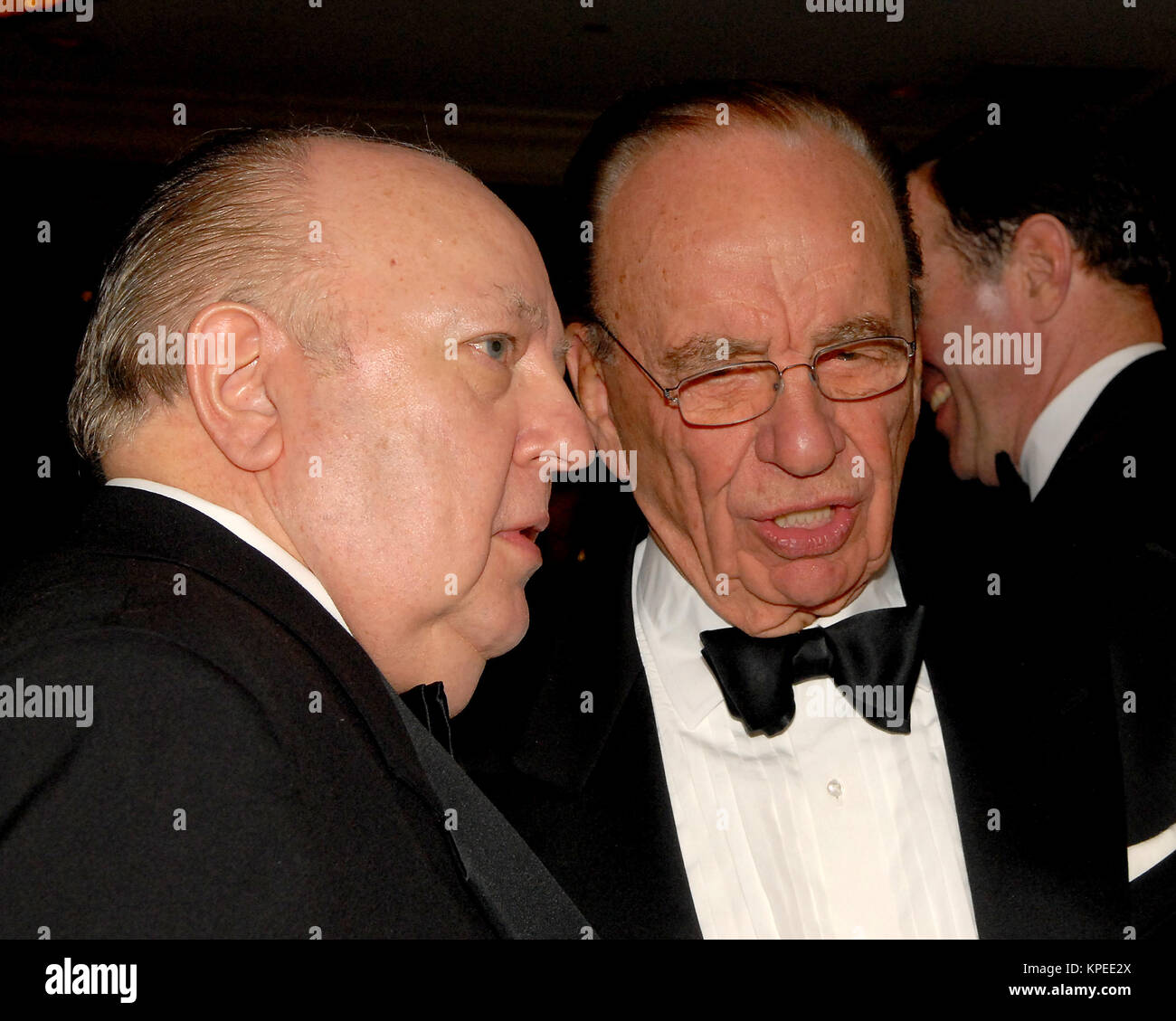 Washington, D.C. - 21 avril 2007 -- Roger Ailes et Rupert Murdoch, assister à une fête avant le 2007 White House Correspondents Association dîner à l'hôtel Hilton de Washington à Washington, D.C. le samedi soir, le 21 avril 2007. Credit : Ron Sachs / CNP (NOTE : PAS DE NEW YORK OU LE NEW JERSEY LES JOURNAUX OU N'IMPORTE QUEL JOURNAL DANS UN RAYON DE 75 KM DE LA VILLE DE NEW YORK)/MediaPunch Banque D'Images