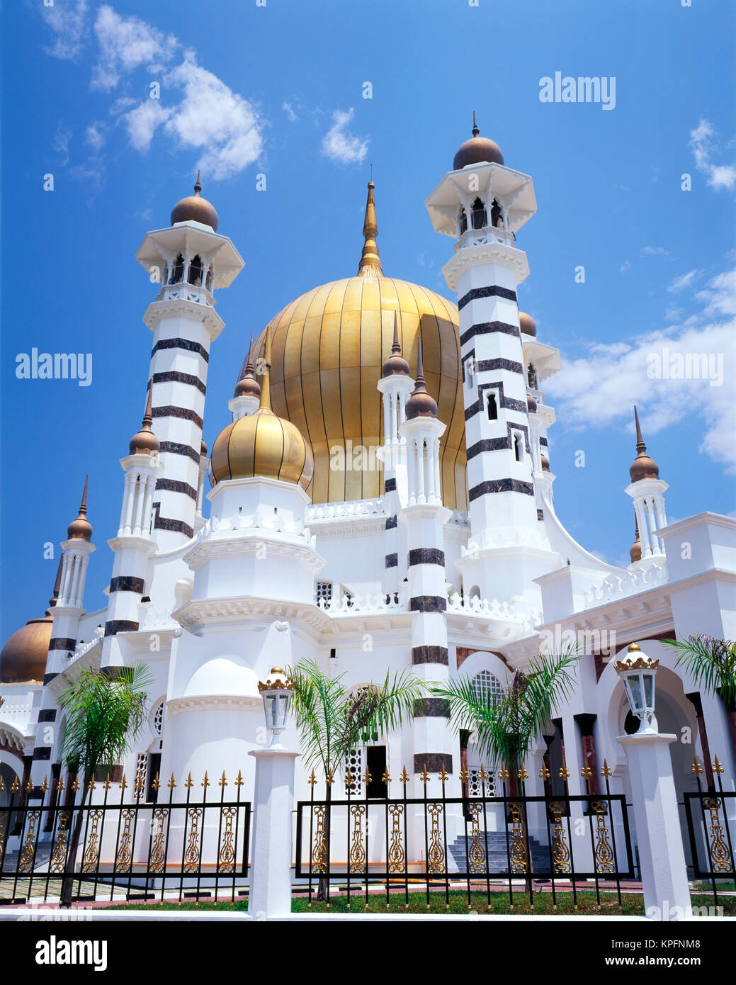 La Malaisie, la péninsule de Malaisie, Kuala Kangsar, Perak, mosquée Ubudiah Tailles disponibles (grand format). Banque D'Images