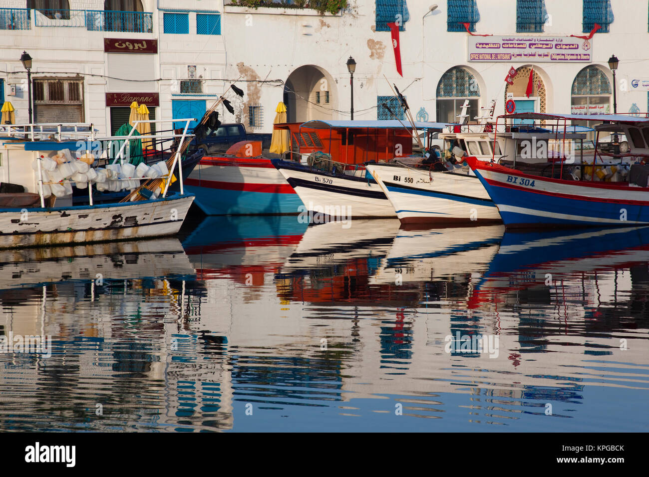 La Tunisie Le Nord De La Tunisie Bizerte Vieux Port Matin Photo