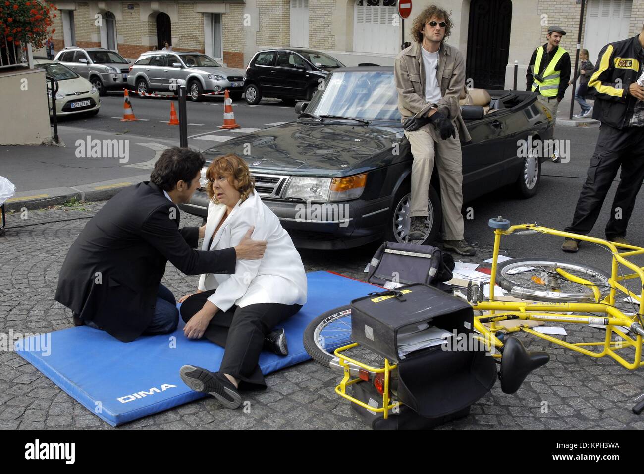 Tombé sur la tête (TV movie) Banque D'Images