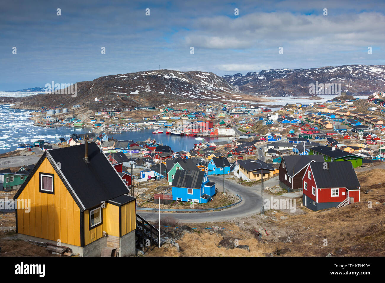 Le Groenland, Qaqortoq, augmentation de la vue sur la ville Banque D'Images