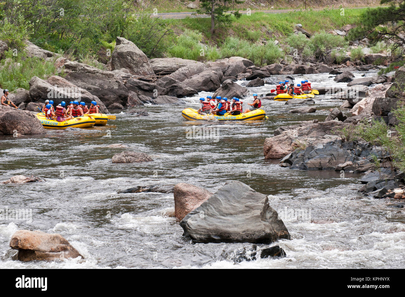 États-unis, CO, Fort Collins. Le cache Powder River rafting populaire pour l'été. La seule Colorado Wild and Scenic River Banque D'Images