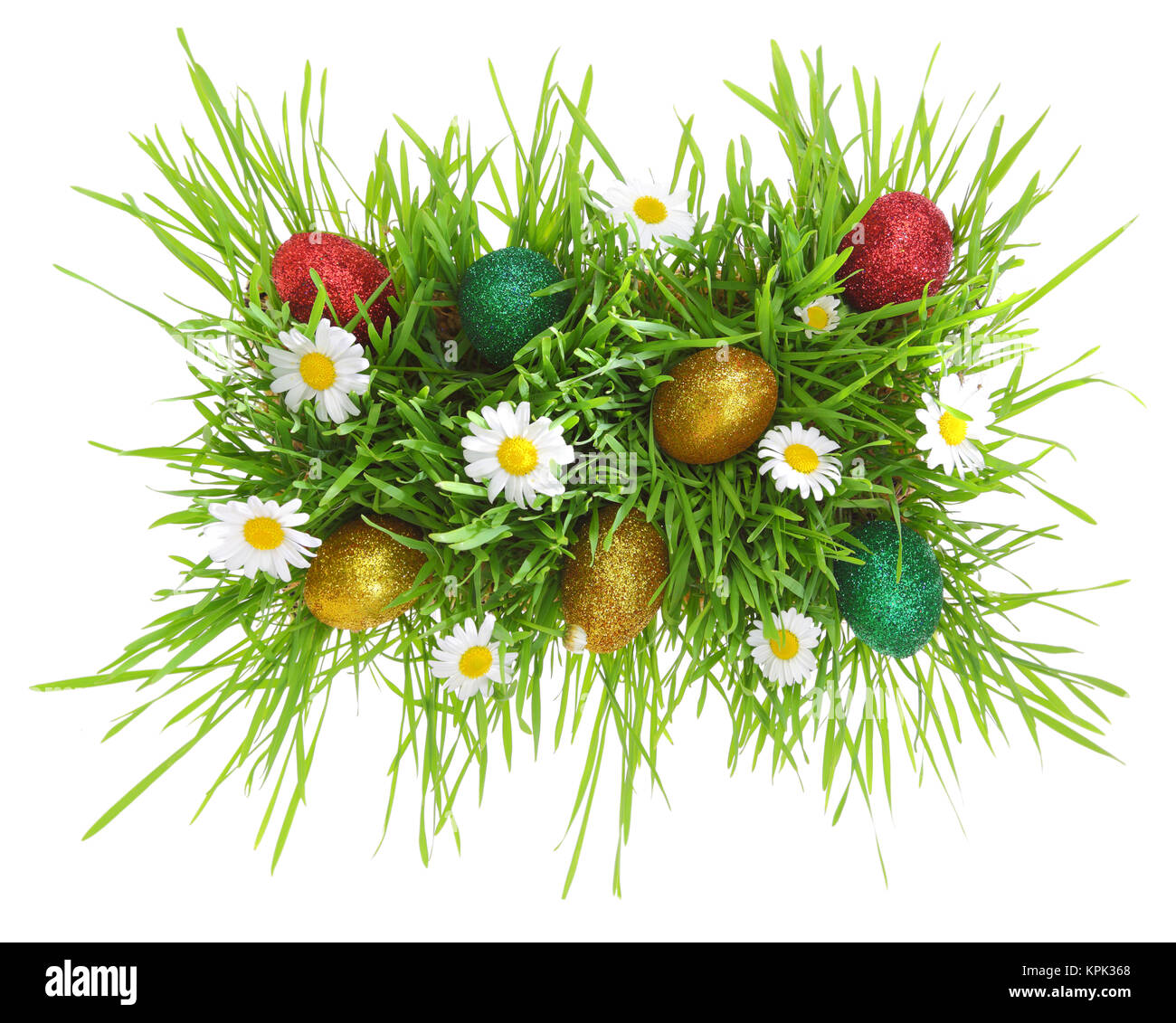 Les oeufs de Pâques, fleurs et grass isolated on white Banque D'Images