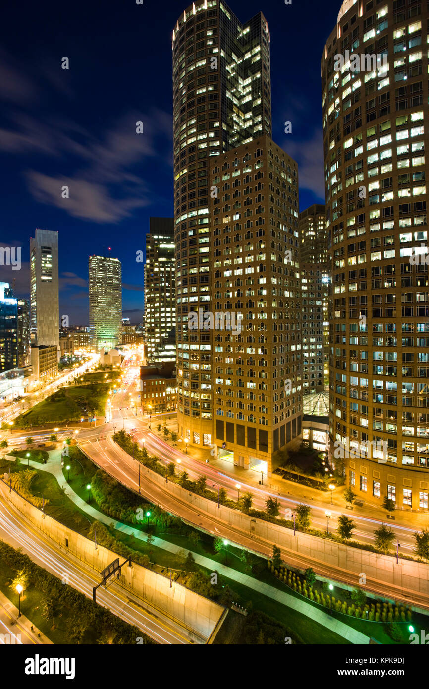 Voie verte avenue atlantique et le quartier financier Banque de