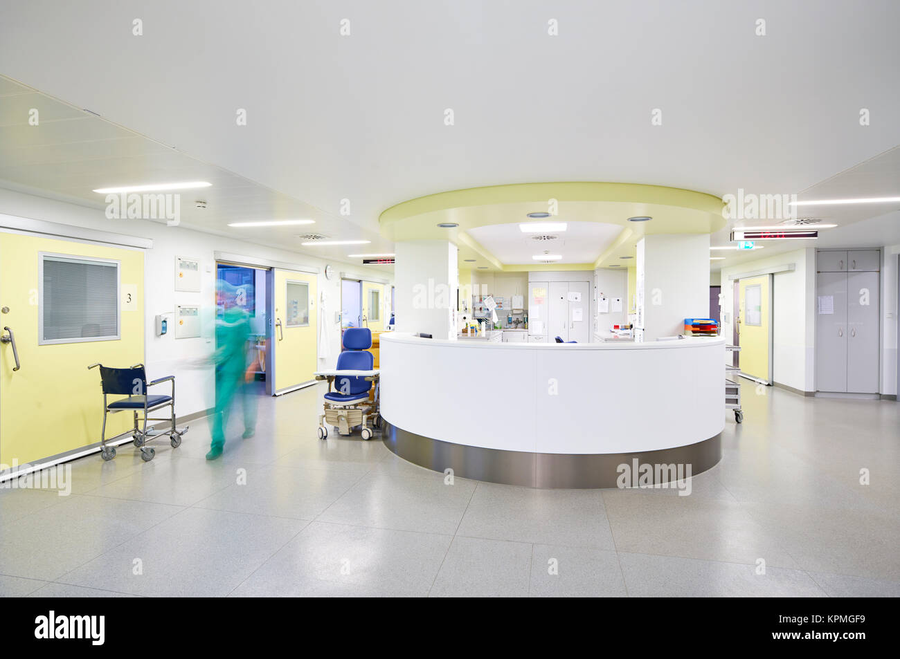D'urgence de l'hôpital médecin ambulance Banque D'Images