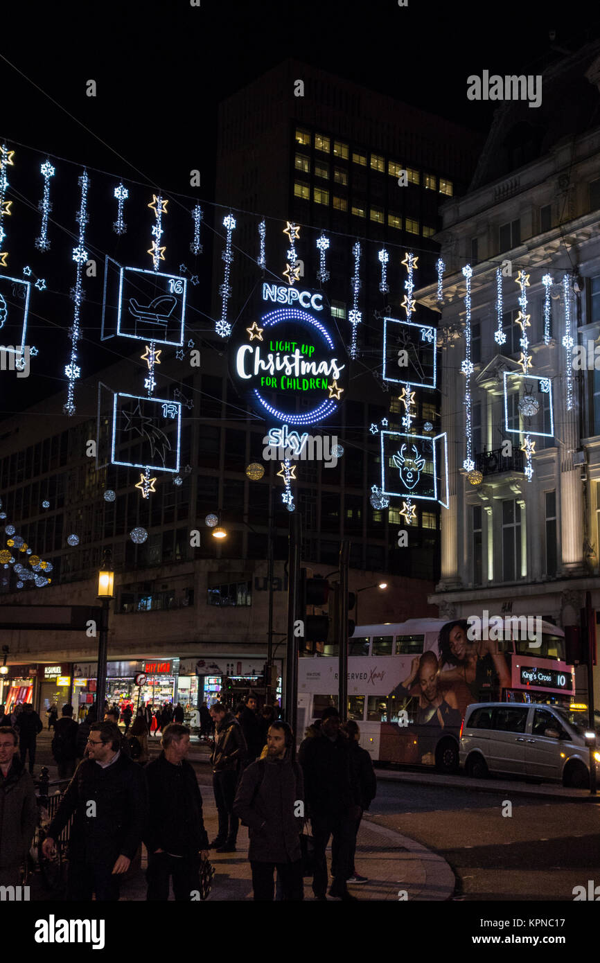 Regent Street, Lumières de Noël, 2017, Londres, Royaume-Uni Banque D'Images