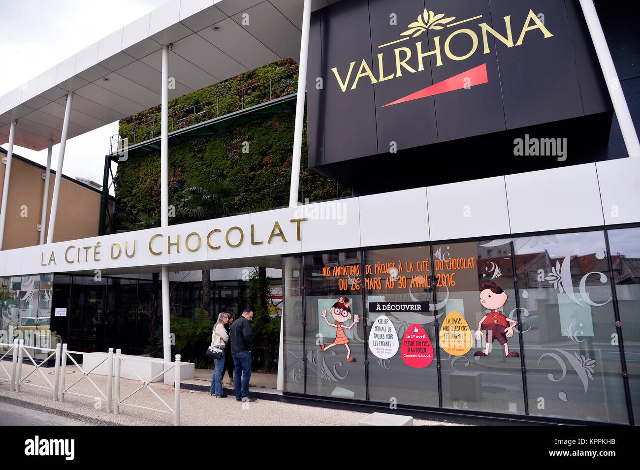 La Cité du Chocolat Valrhona - Tain l'Hermitage - Drôme - France Photo  Stock - Alamy